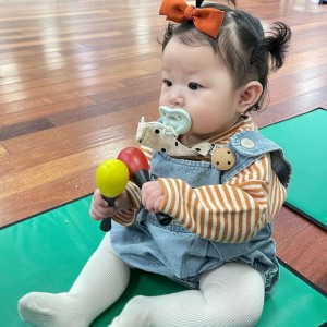 Vợ chồng em đang cần gấp một chị bảo mẫu về chăm bé 4 tháng.