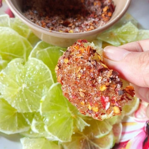 Còn Hơn Tháng Nữa Đến Tết Rồi Em Tìm Cô Về Dọn Dẹp Nhà Cửa Cùng Em