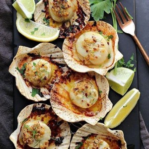 Tuyển gấp 1 cô làm gờ tại quận GÒ GẤP ạ