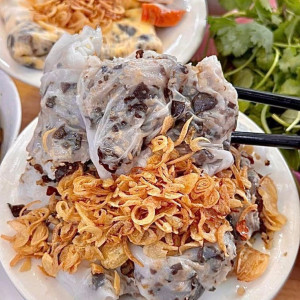 Gia đình em đang tuyển cấp một cô chăm bé đi làm liền trong ngày ạ