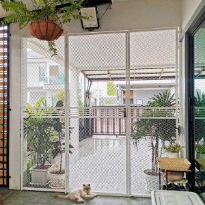 Nhà em ở Quận Tân Bình trên đường Trường Chinh cần gấp 1 chị giúp việc nhà LƯƠNG CAO