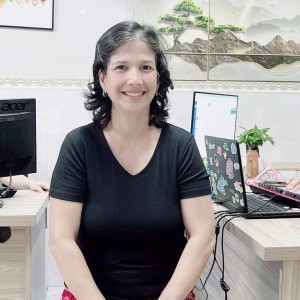 Chị Xuân đang tìm việc giúp việc nhà - chăm bé bao ăn ở lại