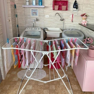 Tuyển Gấp Chị Giúp Việc Làm Cho Nhà Có 2 Lầu Nhỏ 40m2 Ở Gần Chợ An Đông Q5. 