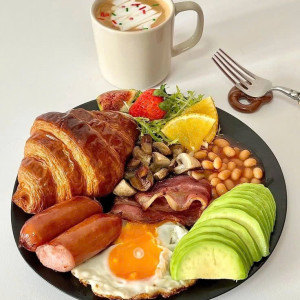 Em tìm gấp 1 chị giúp việc nhà ở bao ăn ở lại