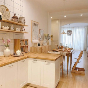 GIA ĐÌNH 3 NGƯỜI LỚN VÀ 1 BÉ 9 TUỔI Ở KHU BÙI VĂN BA ,TÂN THUẬN ĐÔNG QUẬN 7 CẦN GẤP CHỊ GIÚP VIỆC LƯƠNG 12 TRIỆU