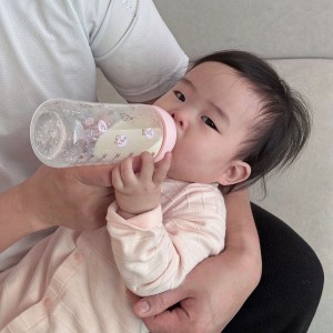 VỢ CHỒNG EM BẬN BỊU CÔNG VIỆC NÊN TÌM CÔ BẢO MẪU VỀ CHĂM SÓC CON EM CHU ĐÁO NHA