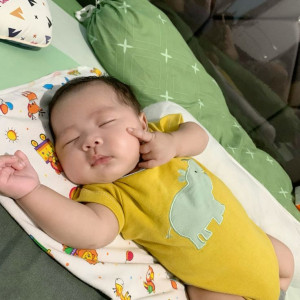 Em đang cần tìm gấp một cô chăm bé 3 tháng tuổi tại đường Nguyễn Hữu Cảnh Bình Thạnh.