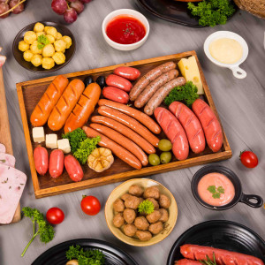 GIA ĐÌNH EM Ở QUẬN 5 CẦN MỘT CÔ GIÚP VIỆC NHÀ LƯƠNG 8 TRIỆU, BAO ĂN Ở LẠI