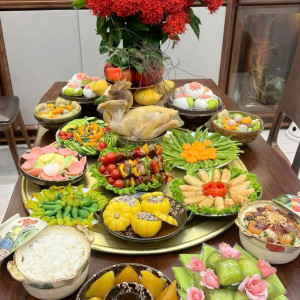 Gia đình e tuyển gấp 1 cô làm việc có tâm đi làm bao ăn ở lại a