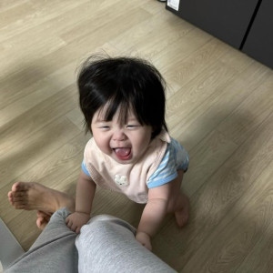 TÌM CHỊ CHĂM BÉ 6 THÁNG TUỔI, LƯƠNG 11 TRIỆU ĐƯỜNG KHÁNH HỘI QUẬN 4