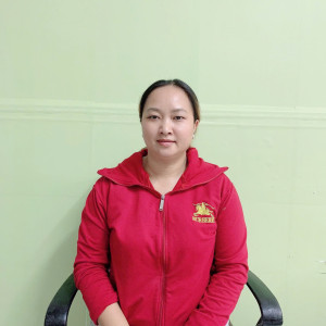 Chị Thúy đang tìm việc bao ăn ở lại ạ