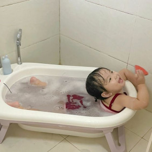 Tìm Cô Bảo Mẫu Về Chăm Bé Nhím 5 Tháng Tuổi
