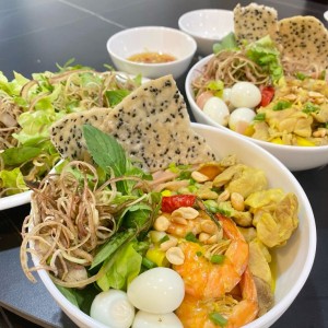 Sáng Chủ Nhật Em Tìm Gấp Cô Về Dọn Dẹp Nhà Cửa Tại Tân Phú