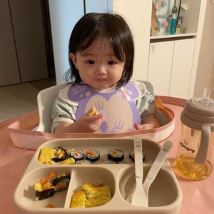 GIA ĐÌNH EM Ở VINHOMES GOLDEN RIVER –QUẬN 1. THA THIẾT TÌM CÔ CHĂM BÉ 4 THÁNG TUỔI