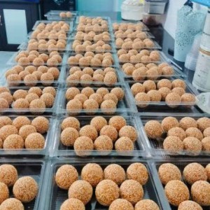 Gia đình em đang tuyển gấp ạ