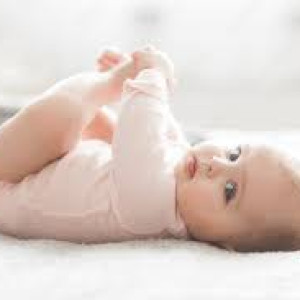 Cần Chị Chăm Bé Sơ Sinh Ở Quận Tân Phú Bao Ăn Ở Lương 10tr