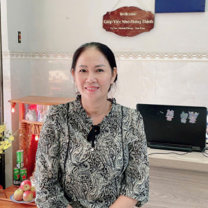 Em đang tìm việc cho cô nhà em , mới ở quê lên ạ đang tìm việc bao ăn ở lại ạ