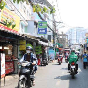 Em Cần Tìm Cô Về Làm Việc Nhà Cho 4 Người Lớn đag Ở Nhà 2 Lầu Ở Phan Xích Long- Phú Nhuận