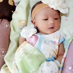 Vợ chồng e cần tìm cô chăm bé 4 tháng tuổi nhà ở chung cư quận 2 (TP HCM)