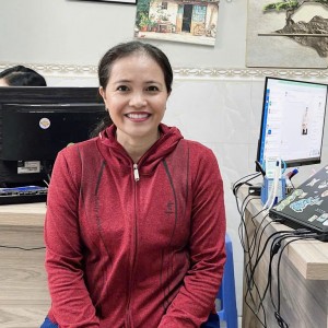 Chị Thắm hiền lành chịu khó đang tìm việc bao ăn ở lại ạ