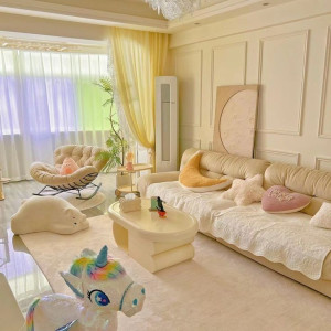 hôm nay e cần gấp một chị giúp việc nhà cho gia đình e ở Nhà măt phó có 1 lầu ở Nguỹen Son Tân Phú