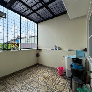 Trên Đường Lý Chính Thắng Quận 3. Em Tìm Gấp Chị Giúp Việc Nhà Ăn Ở Lại Với Mức Lương Khởi Điểm Từ 10 Triệu