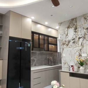 NHÀ CÓ 4 NGƯỜI LỚN ĐI LÀM CẢ NGÀY NÊN CẦN CHỊ VỀ PHỤ LÀM VIỆC NHÀ