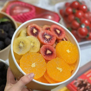 Em cb đi làm nên cần gấp 1 cô chăm bé giỏi đi làm bao ăn ở lại a