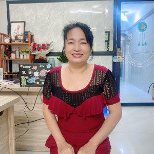 Chị Hồ chuyên chăm người già giỏi - nấu ăn ngon dọn dẹp sạch sẽ đang tìm viêc bao ăn ở lại ạ