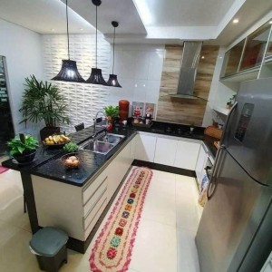 CẦN TÌM 1 CÔ GIÚP VIÊC NHÀ LƯƠNG CAO Ở QUẬN BÌNH THẠNH GẦN BẾN XE MIỀN ĐÔNG Ạ