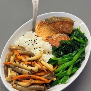 Cần người làm có tâm và chịu khó siêng năng ạ