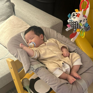 Tuyển Chị Chăm Sóc Bé 7 Tháng Tuổi Cho Vợ Chồng Ở Cộng Hoà - Tân Bình