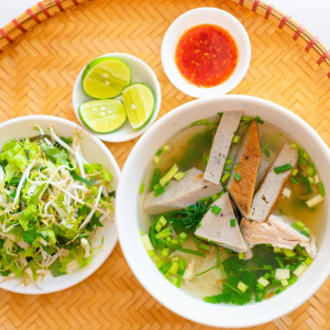 📣 Cần Gấp 1 Cô Giúp Việc Nhà 🏡  Lh 0966529171