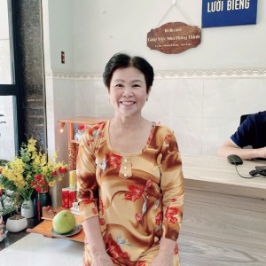 Cô Hồng đa năng mọi công việc , đang tìm việc đi làm ngay