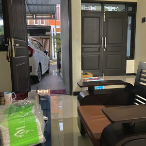 Trong Hôm Nay Em Cần Tìm Gấp 1 Chị Giúp việc Nhà Lương 10triệu Bao Ăn Ở