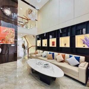 TRÊN ĐƯỜNG TRƯỜNG SƠN QUẬN TÂN BÌNH EM ĐANG TÌM NGAY 1 CÔ ĐẾN GIÚP VIỆC NHÀ Ở LẠI NHA