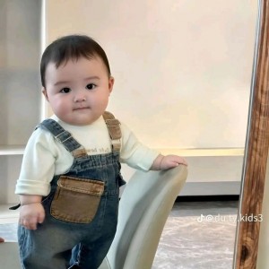 EM ĐANG CẦN GÂP MỘT CÔ CHUYÊN CHĂM BÉ GÁI ĐƯỢC 10 THÁNG TUỔI !!!