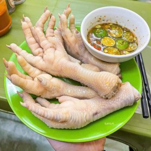 Tuyển gấp 1 cô làm việc có tâm cho gđ em ạ
