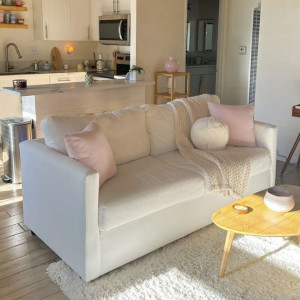 Các chị ơi, em đang cần tuyển gấp 1 chị về nhà làm nội trợ cho gia đình em với lương tháng từ 11 triệu