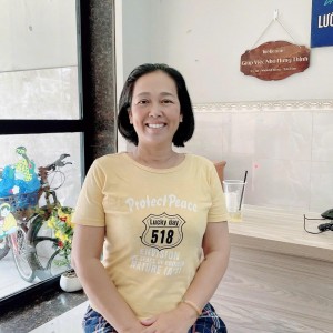 Chị Uyên nhanh nhẹn chịu khó đang tìm việc bao ăn ở lại ạ