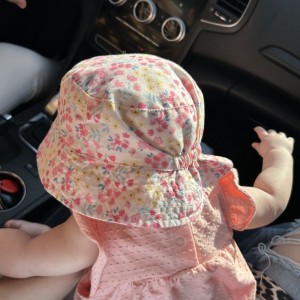 CẦN 1 CHỊ BẢO MẪU VỀ CHĂM BÉ 5 THÁNG TUỔI CHO VỢ CHỒNG EM