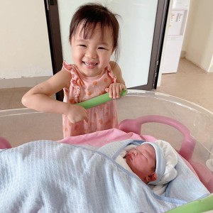 Gần Chợ Bà Hom Quận Bình Tân, Vợ Chồng em Cần tìm 1 chị chăm em bé được 6 tháng