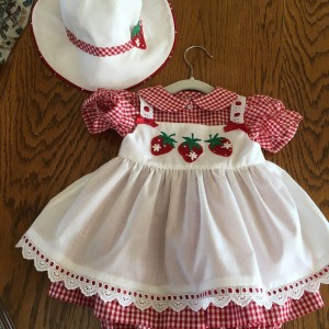 Em cần gấp 1 chị chăm bé chung cư Green Building Quận 3 Lương 12 triệu bao ăn ở.