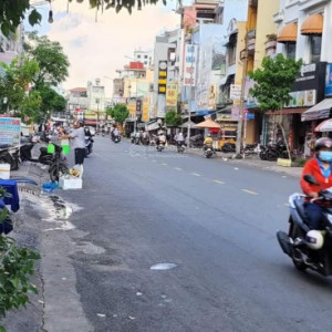 Em Cần Tìm Chị Giúp Việc Nhà Có 2 Lầu Nhỏ Ở Tân Phú