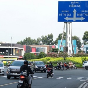 CẦN GẤP  1 CHỊ VỀ PHỤ VIỆC NHÀ VỚI EM Ở ĐƯƠNG ĐIỆN BIỆN PHỦ QUẬN BÌNH THẠNH