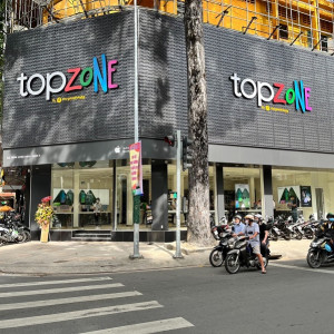 Các chị ơi, sáng nay em đang cần tìm một cô phụ giúp việc nhà ở đường Trần Hưng Đạo quận 5,