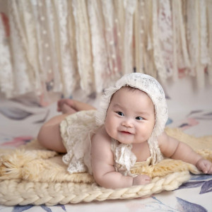 Nhà 1 Lầu Quận 10 Cần Gấp 1 Chị Chăm Em Bé 2 Tuổi (cần Người Ở Lại Bao Ăn Ở)