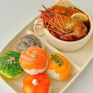 Tuyển gấp 1 cô chuyên chăm bé đi làm bao ăn ở lại ạ