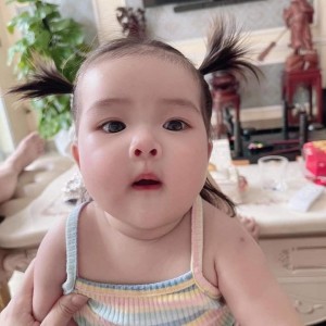 Vợ chồng em tìm 1 chị bảo mẫu về chủ yếu chăm lo bé nhà em được 4 tháng tại chung cư Sala quận 2