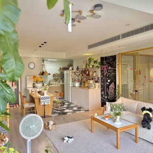 Nhà Mặt Phố Có 1 Gác Lửng  Ở Đường võ Văn Kiệt Quận 6- Tuyển Cô Giúp Việc Nhà.lương 10 Triệu